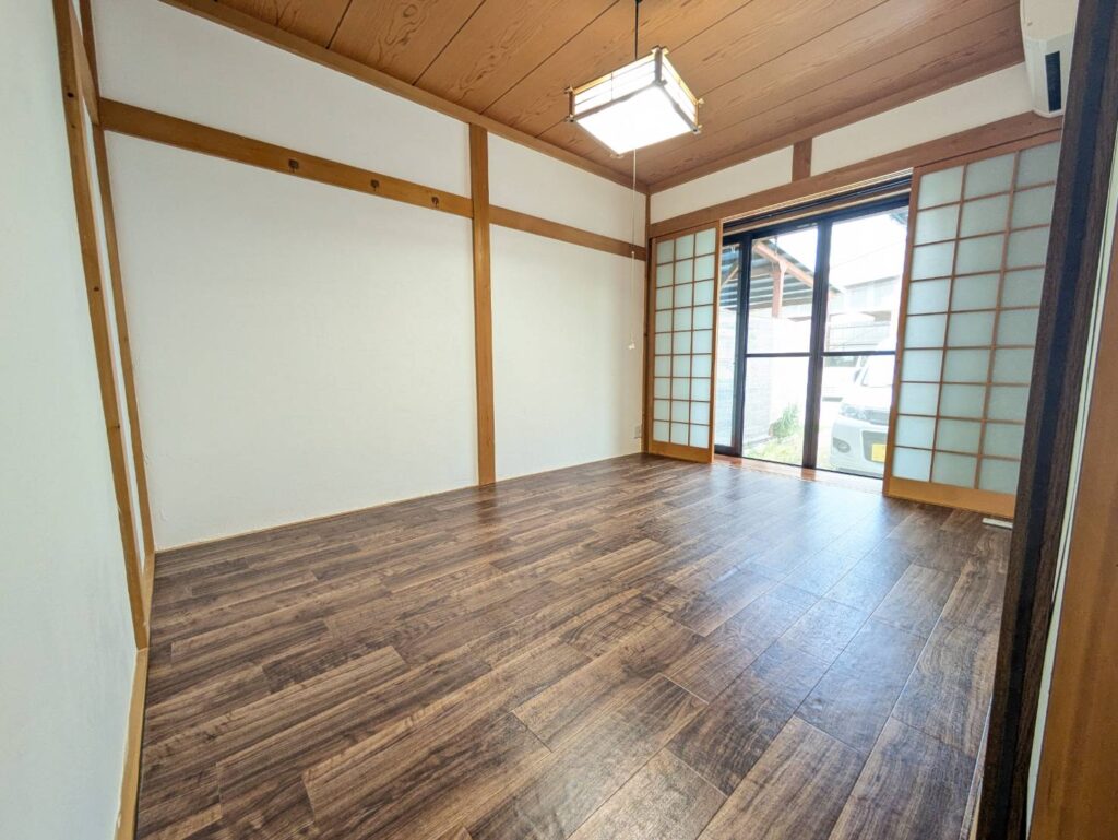 飛騨市古川町のシェアハウス飛騨古川 1F洋室の写真